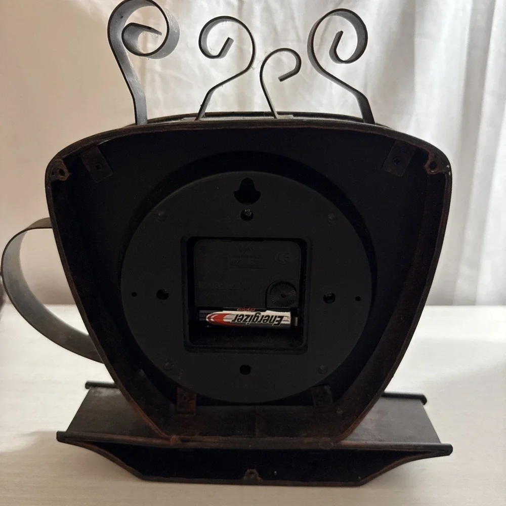 Rustic Metal Expresso Coffee Cup & Saucer Clock 9.25